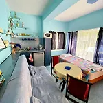 Jackie House Varna