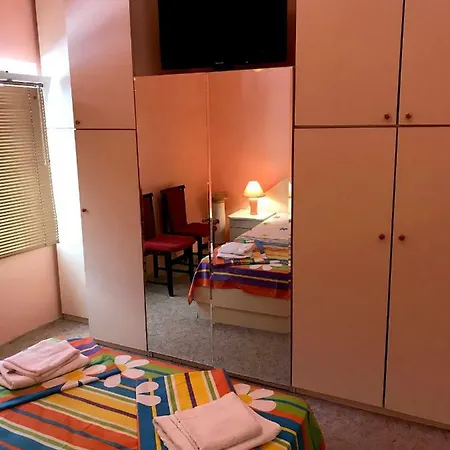 Pensjonat Jackie House Warna