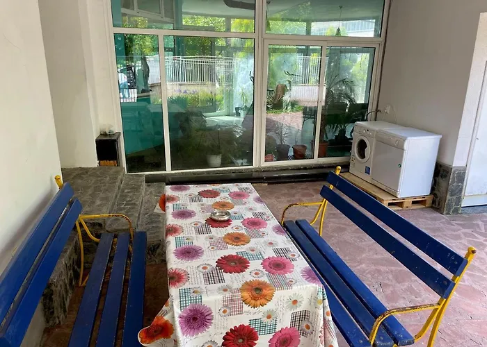 Jackie House Gasthof Warna